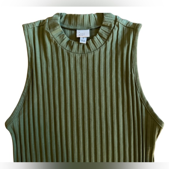 Women’s A New Day Sleeveless Ribbed Mock Neck Tank Top Green | Size M - Picture 4 of 7